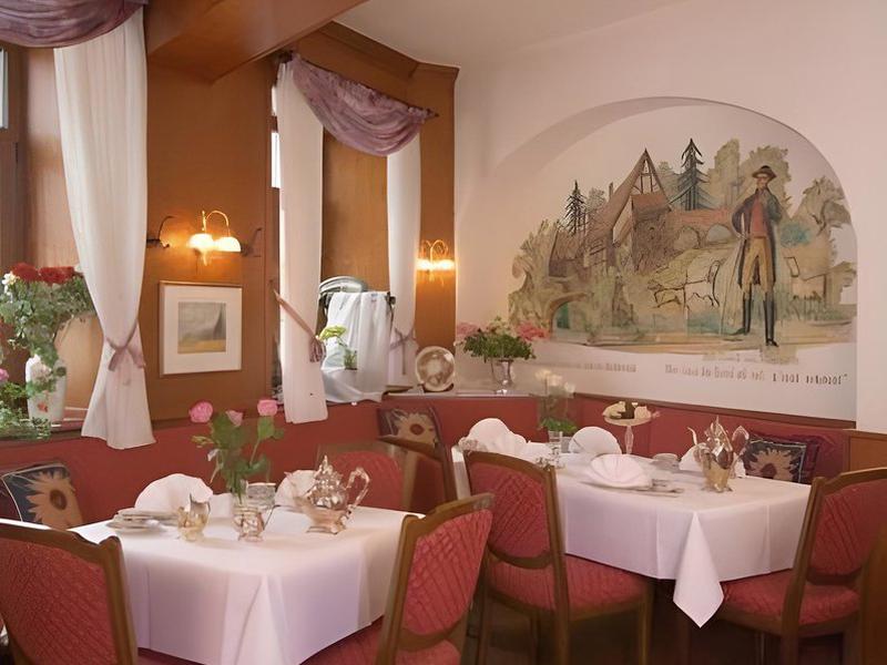 2F083E0D6C614D0CA4C722643F9ED22C