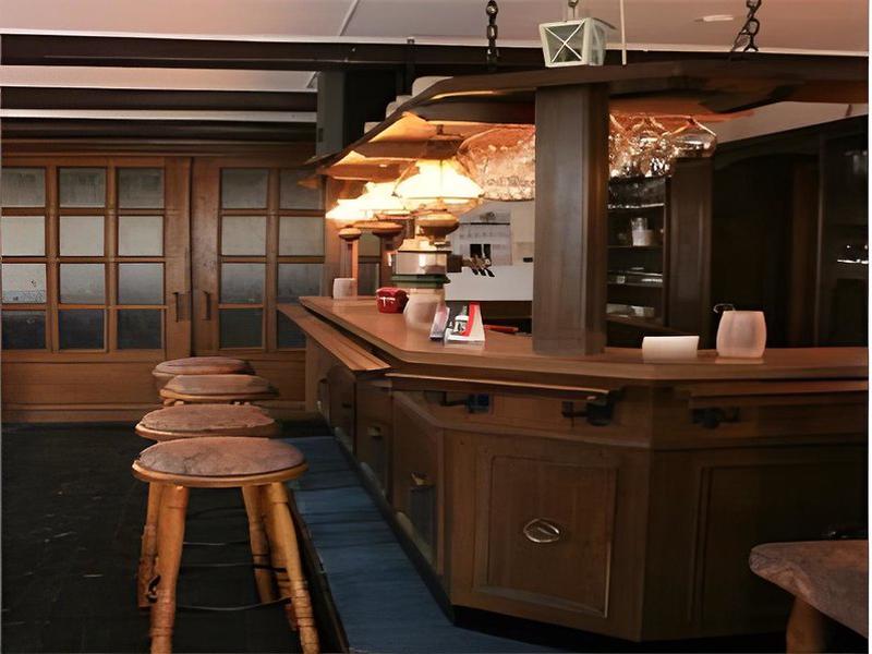 EF7F1D8B2FF325BB91D8E84AE6F687E5