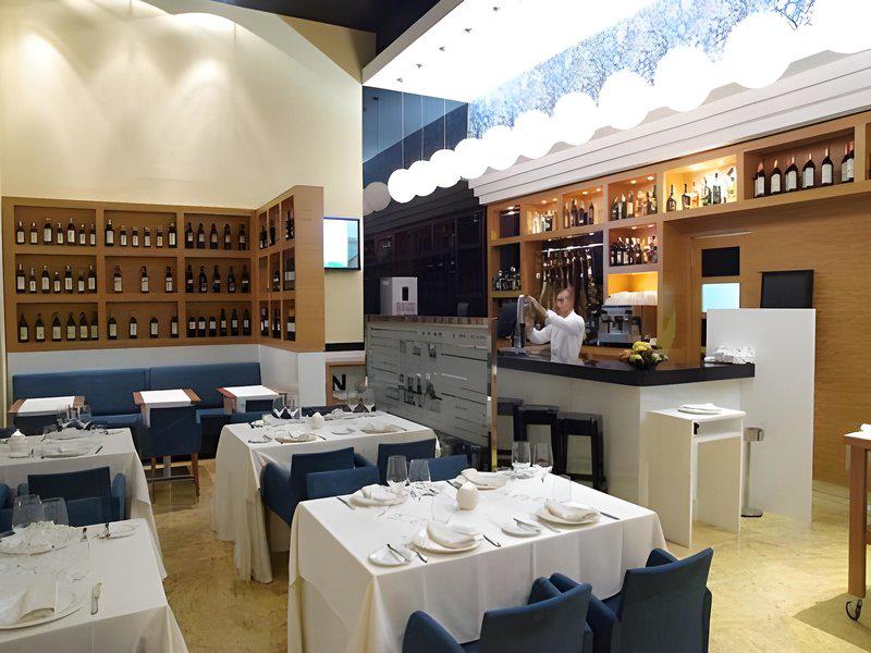 0B5BED6C9D1BD816E16F65FDB6D6D6FB