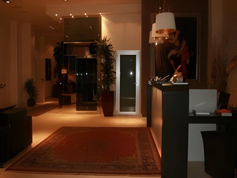 598F5CDEB689726796A8C07A7575EB9C