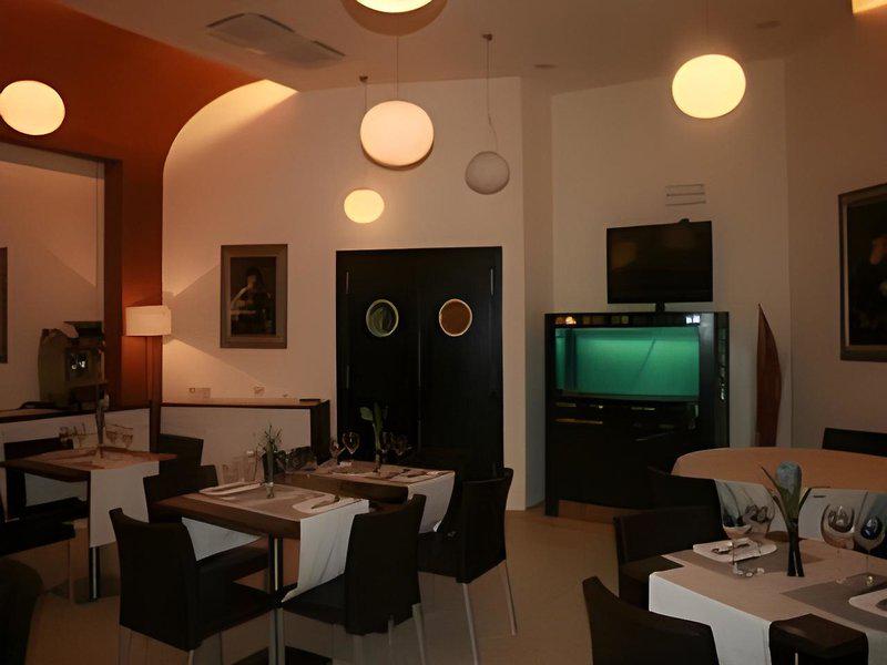 1F47D7D648D30E3D71315B7853F5B305