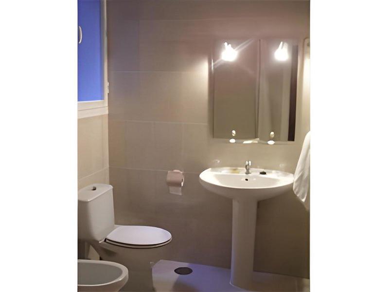 C3E4533F4120210D0FB0747C194D85BD