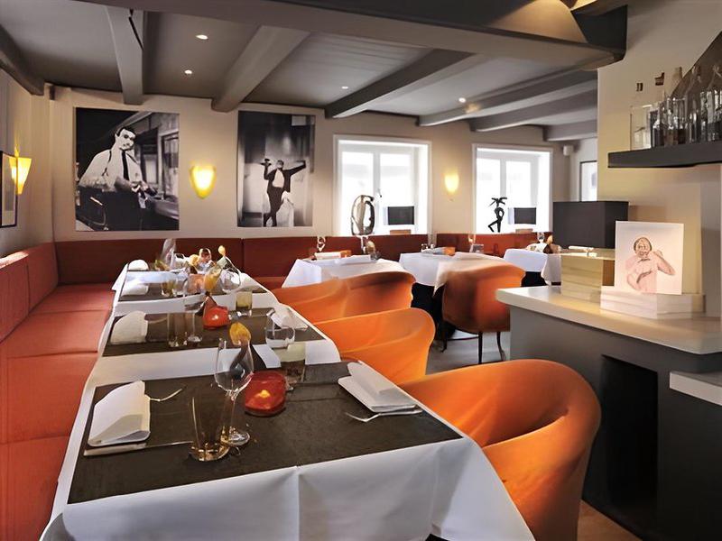 B305B3C843C54217C2FF4E40B1D455A7