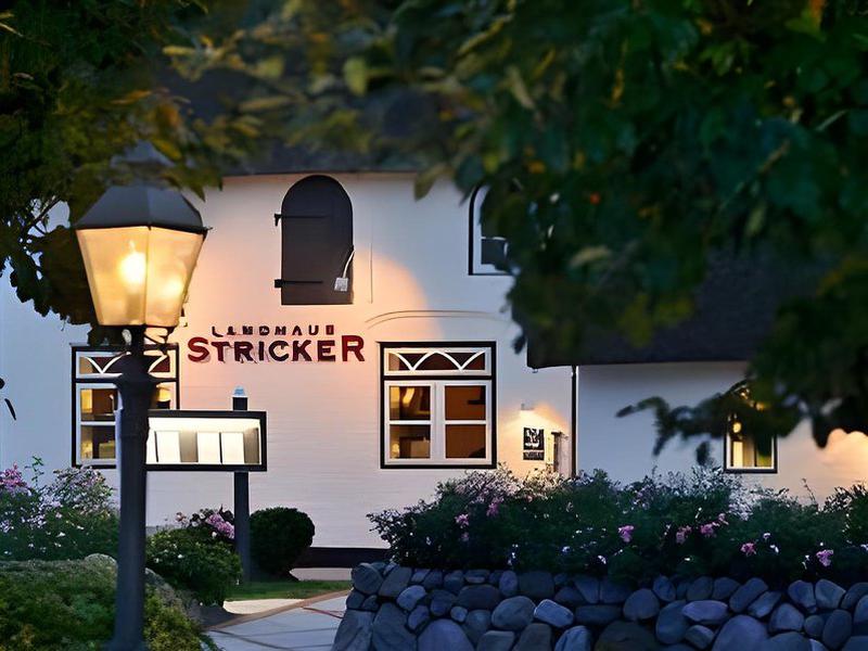 D8B02C05258D25CEC2F67C578994BF0F