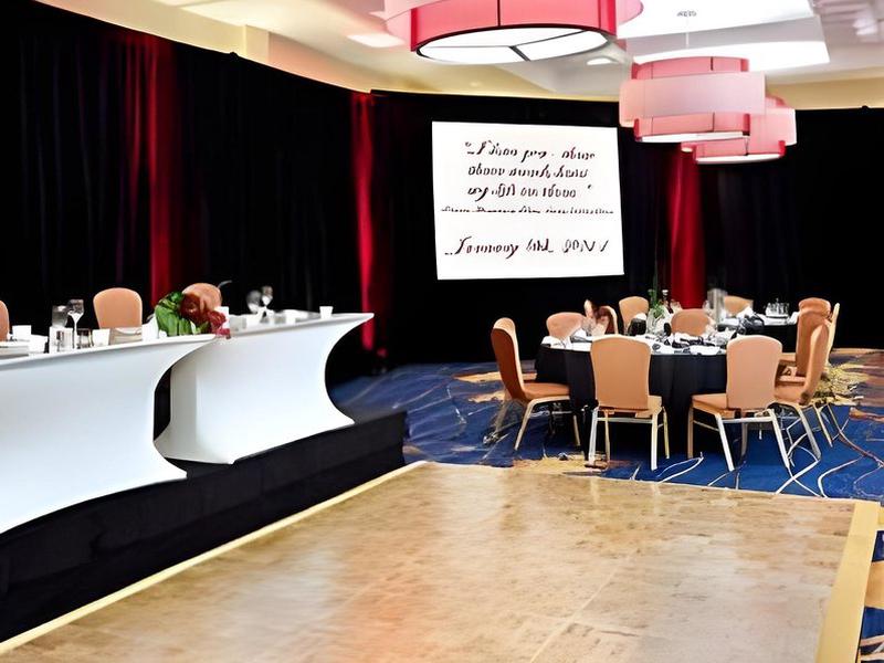 716B72CB719BBA360D2D52F5807AEAC2