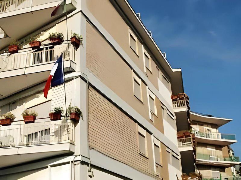 7D55A7CF0B7E1997918AD6E834126C8B