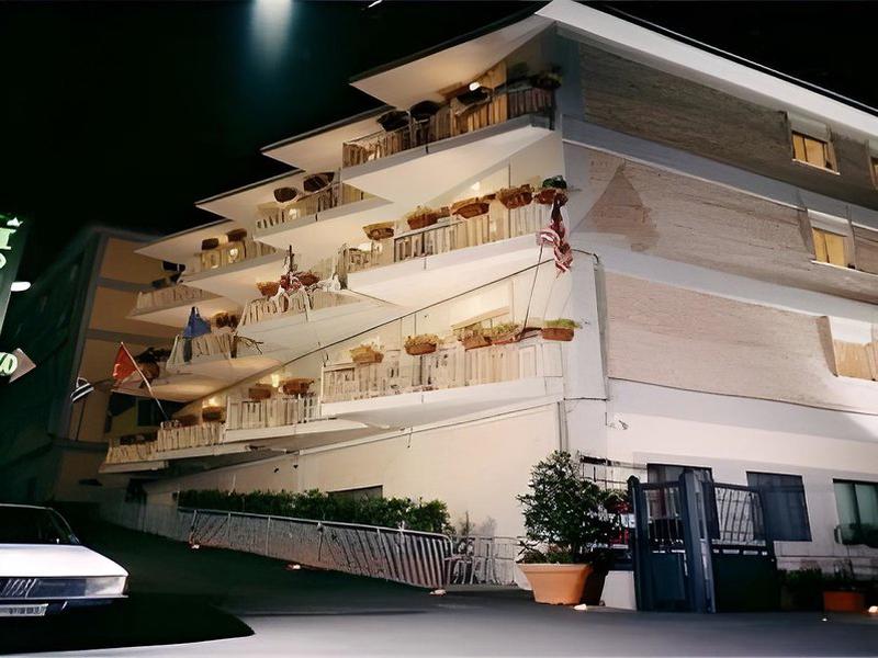 A44D12EFA55FE6173A1E9B1450CD63BE