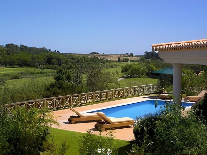 24D5B40EA50D0FBBB8C6F4AFDC825812