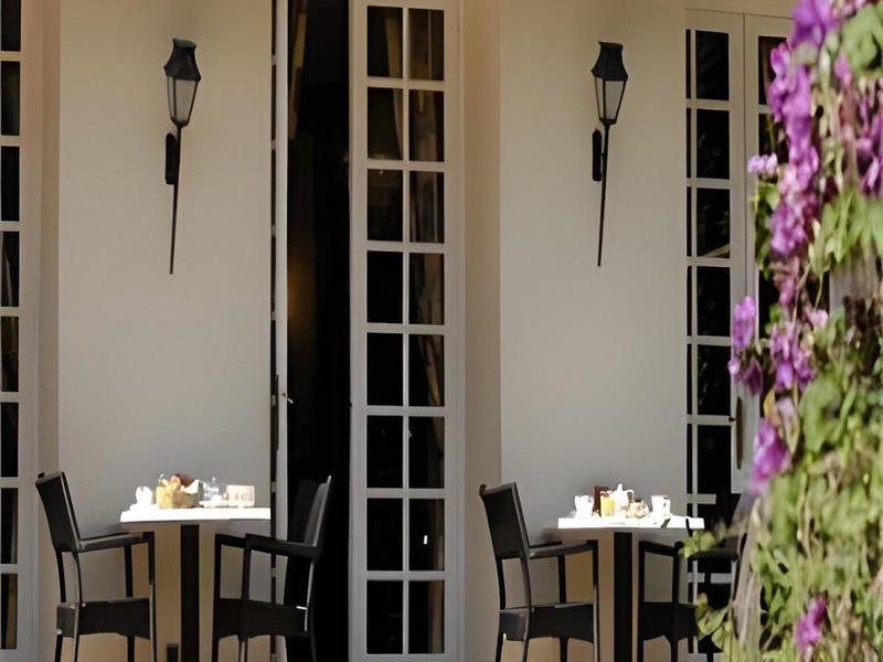 543B5F4192A1131C5EADDD8DFBF7F8AD