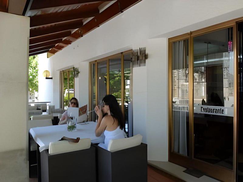 D9C5D62925E57D8D34D359BA772F8D92