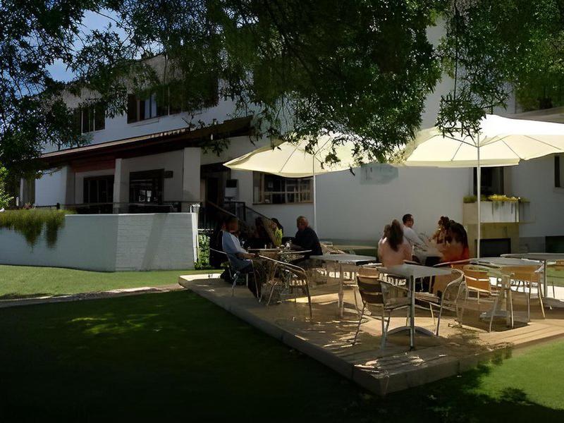 03AC1881AC63AD848AE1BAB0C5E4C95C