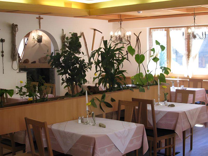 1B54B07455FDFFB43D83287357CBD5D4