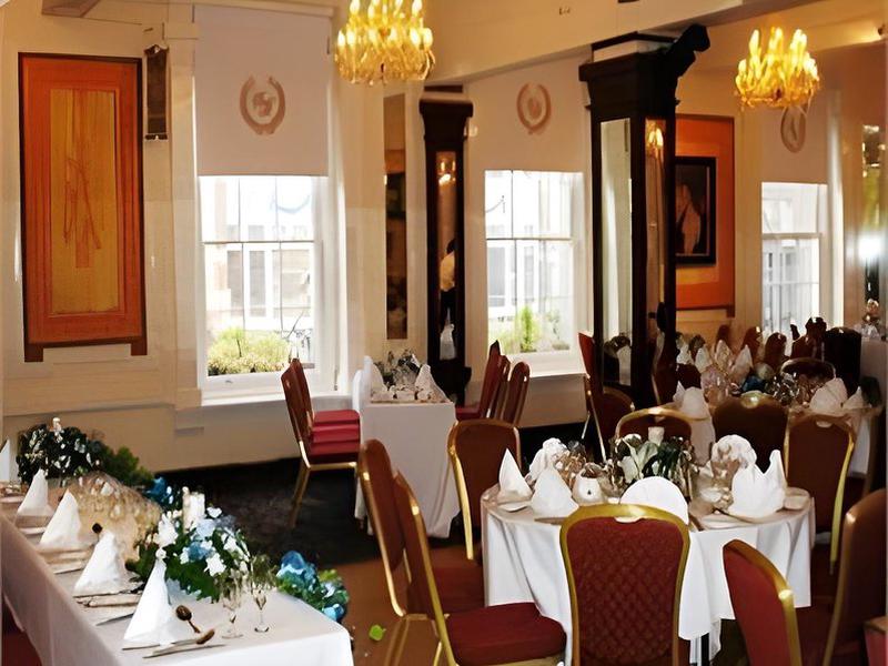 222EC11983CF4F2D54A908331625BAE4