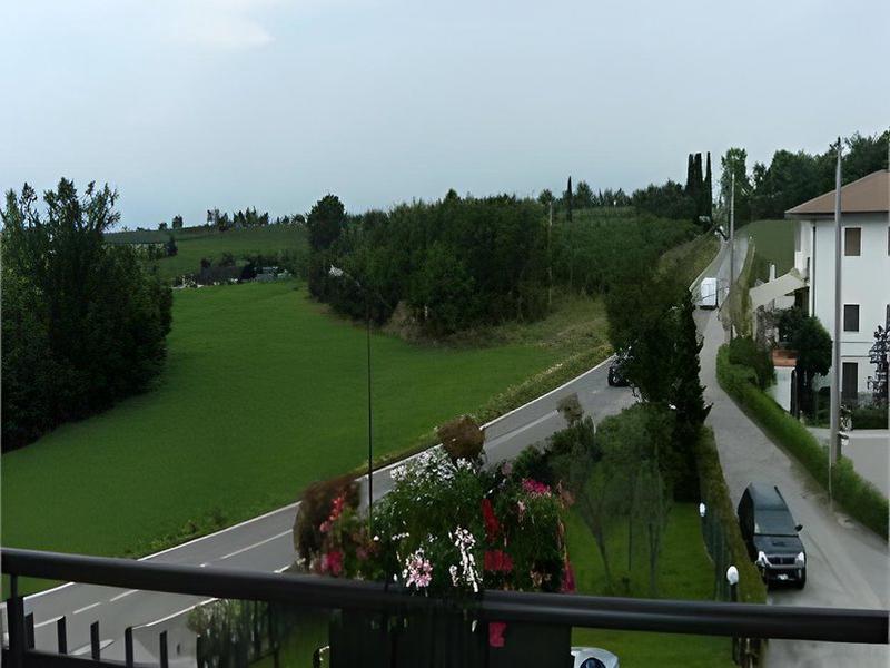 8A63231D379E2DF290F372AC2DEE624C