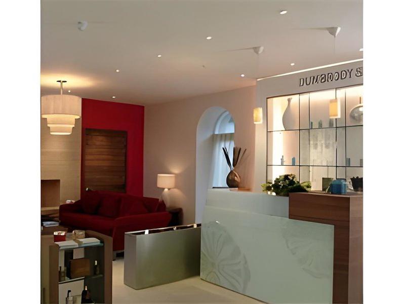 B4FC4BAF42CECBD04700297FE2F56B63