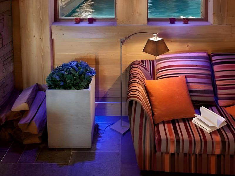 D36E2ECCFB88DDCE9F1DC8B8E0732FE4