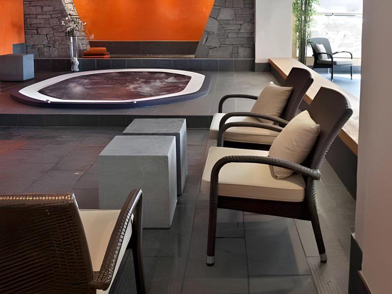 1F1BC3F787EADC56847C1F40FDAE4483