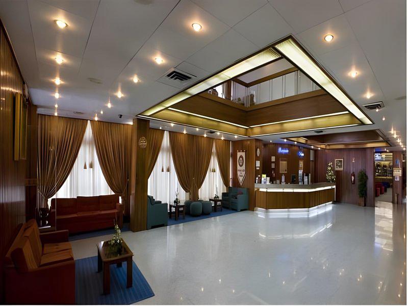 BB551C005587165ABF82BC786EF137B0