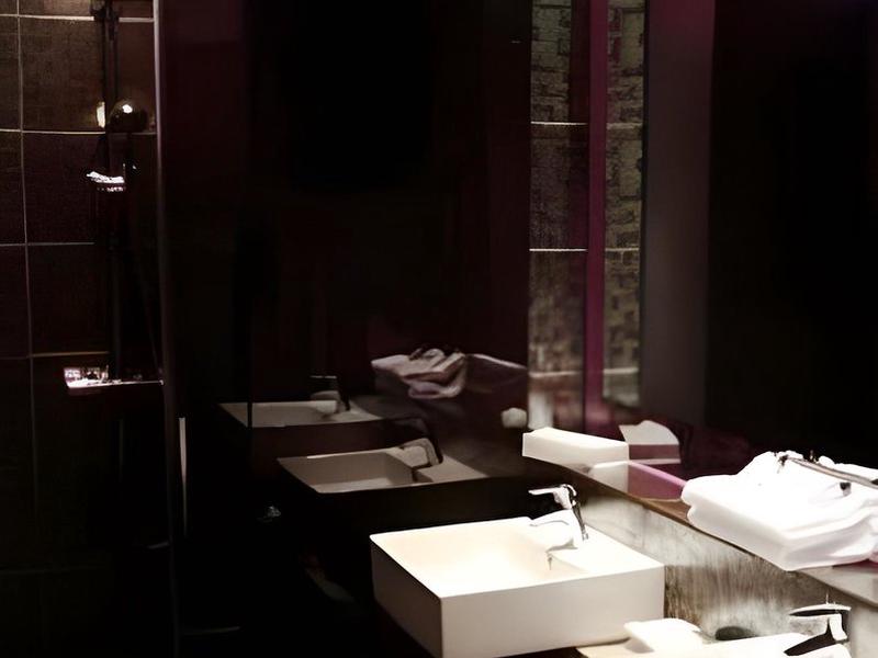 391BA2C2F24AD16D09E73BF52CF3D439