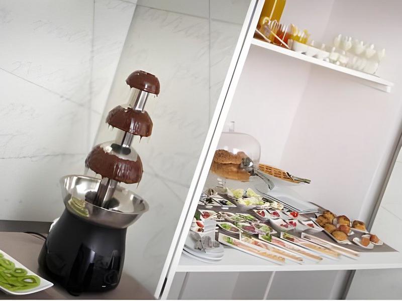 E56C25B959CC730B49A4694CA8ED8AD0