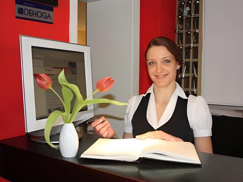 082707AD58C2924BF22C74DB8518FB81