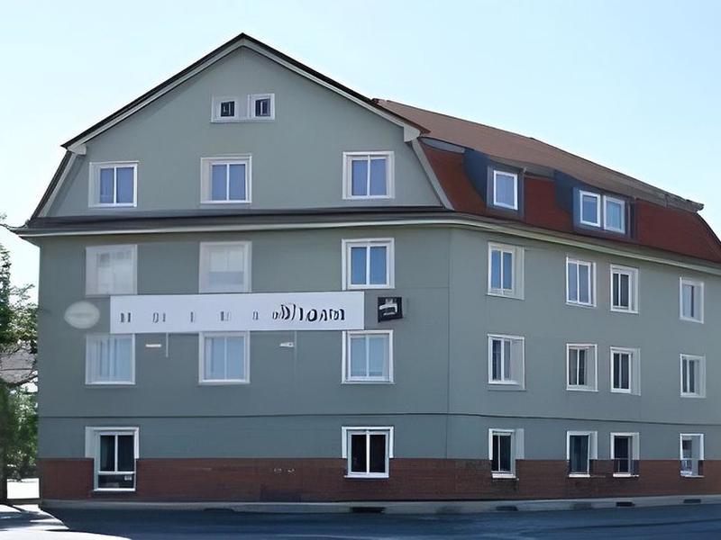 5664AE8C7D4BB003B889E3C2420FCBD3