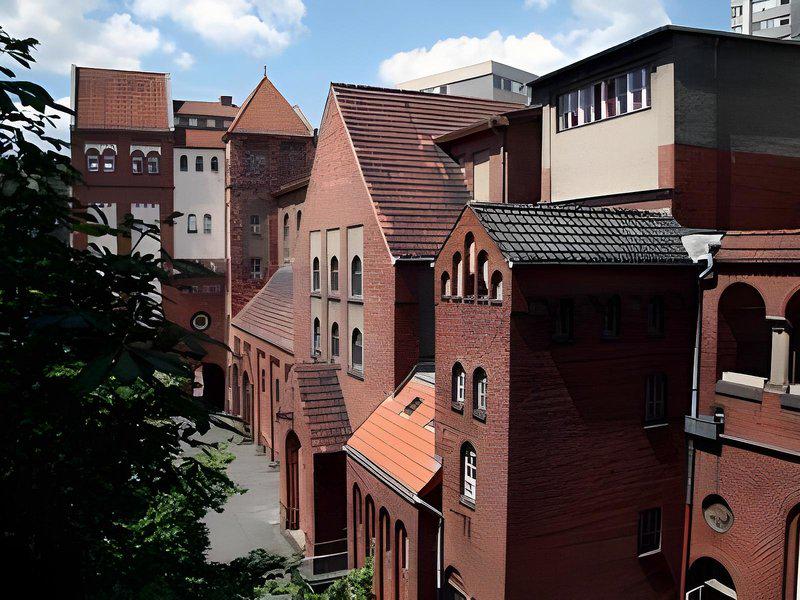 A22AF6615DFF616198E50BC7B0F2055E