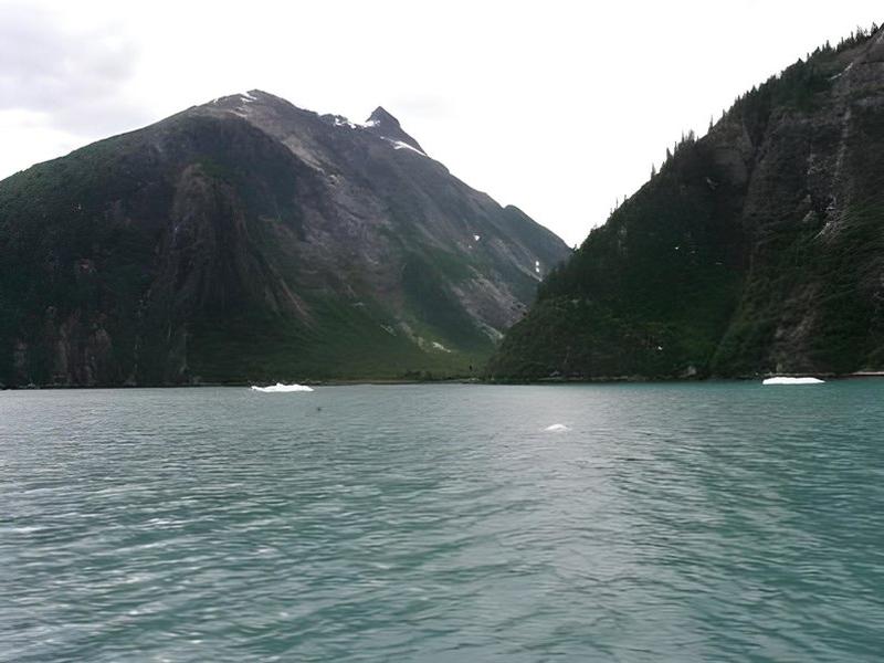 F7B3522BCB10D4C9B041BC2655390879