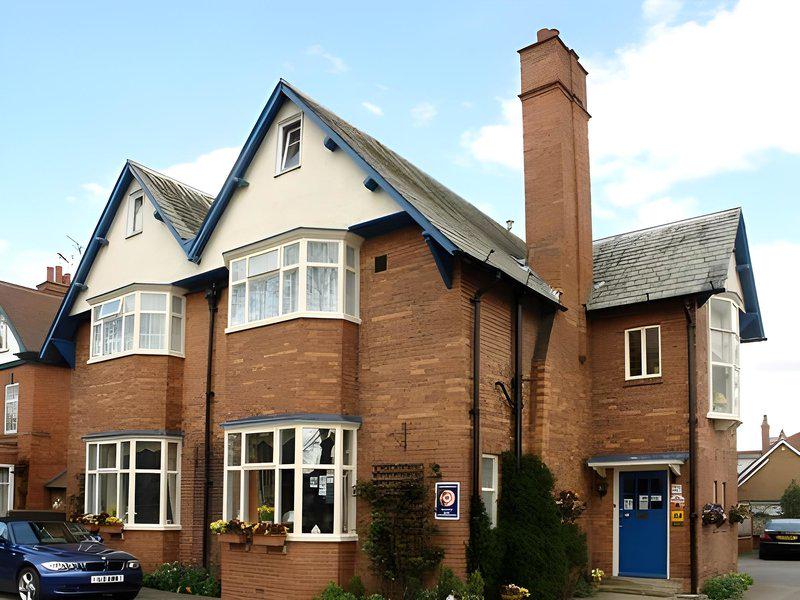 8120C91CF253AEE365339682AE857116