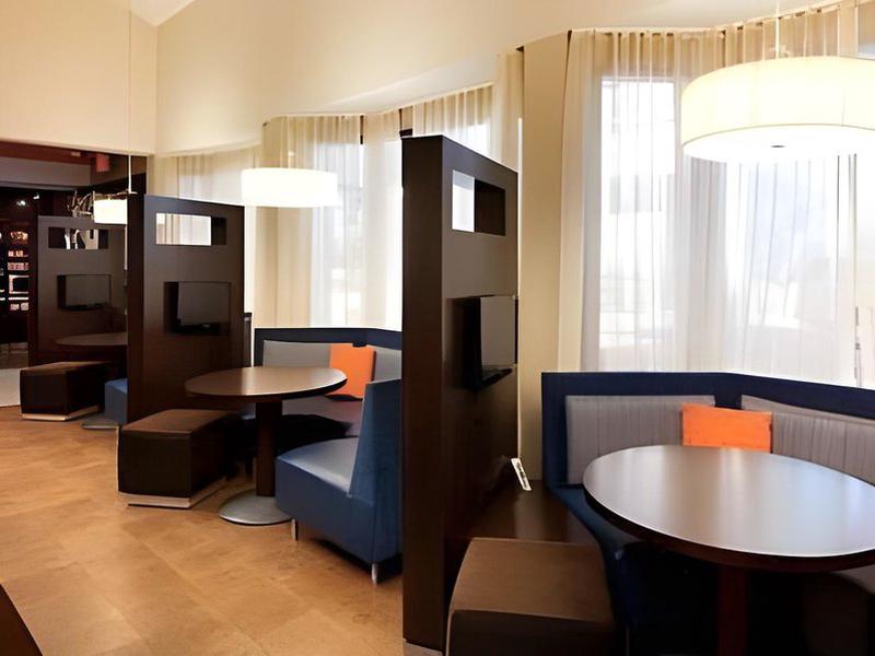 94F80C838326E635E7C0A3883112D3BE