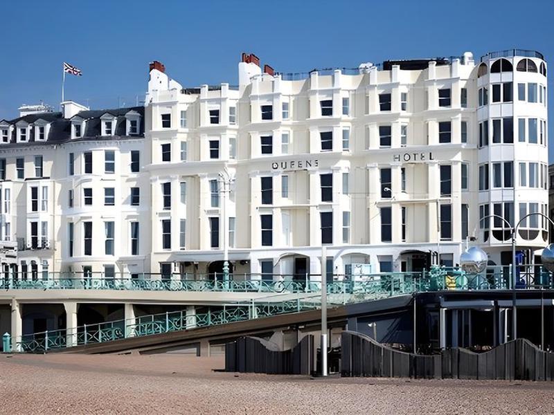 66F3CA9218AB32300FBF32B6D5A2C4D2