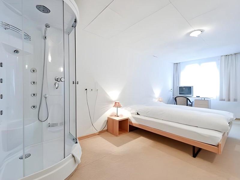 59B7C350C44FD27B3160C66C35102364