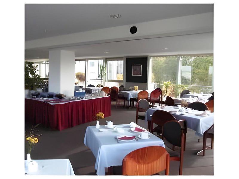 08700A7189E49627E9301E94DCD77C14