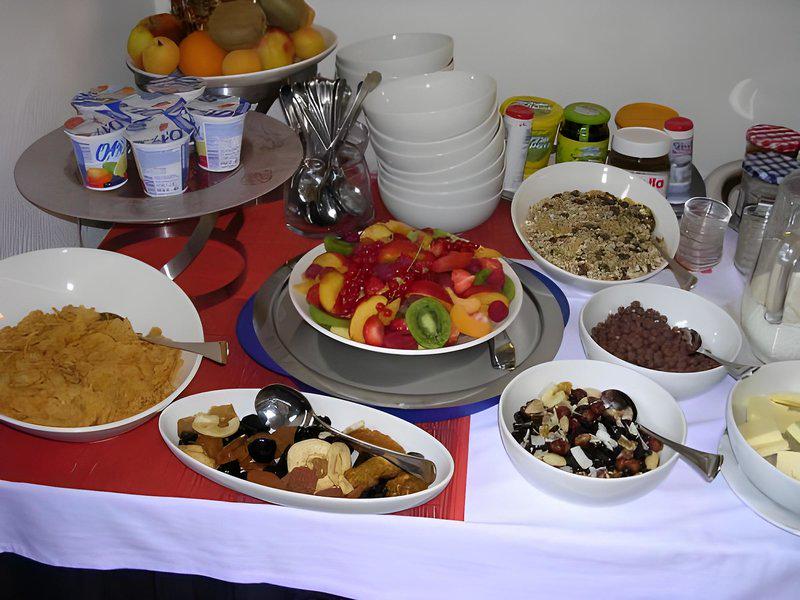 ACD591B4ECD1C87FD95C142DF452EE9A