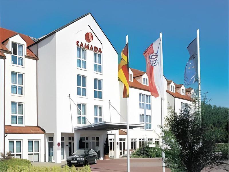 868A7FCC731FE13E98EF2D01A611A99E