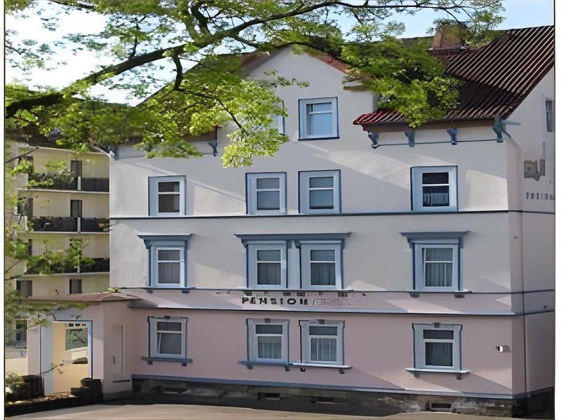 258B6097FF7FF461B782C62CE4306807