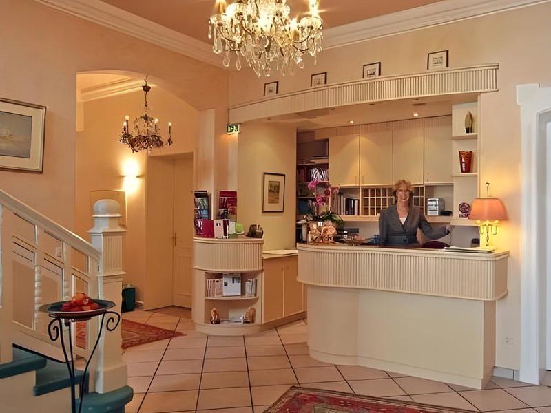 1C9CDD53AACB01B406D814A3AFBFD585