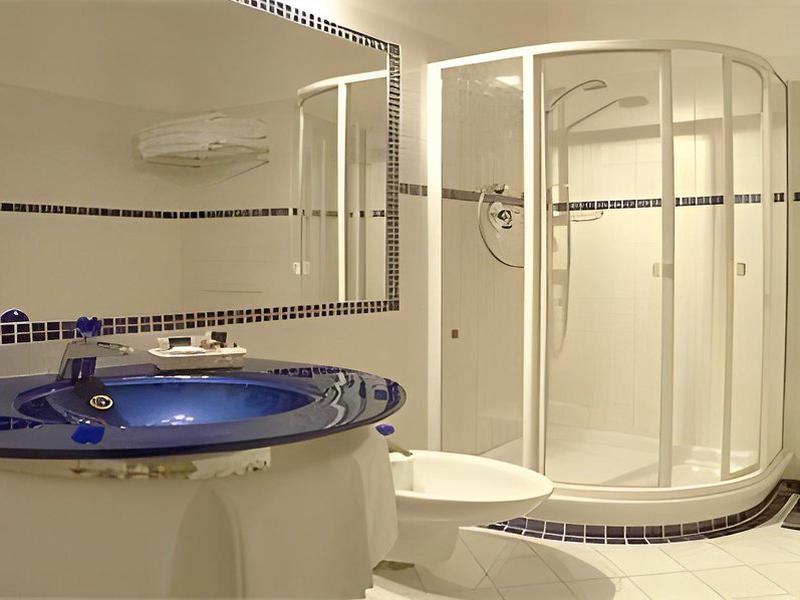 B930DA1B50994D7948E306237B85ABD1