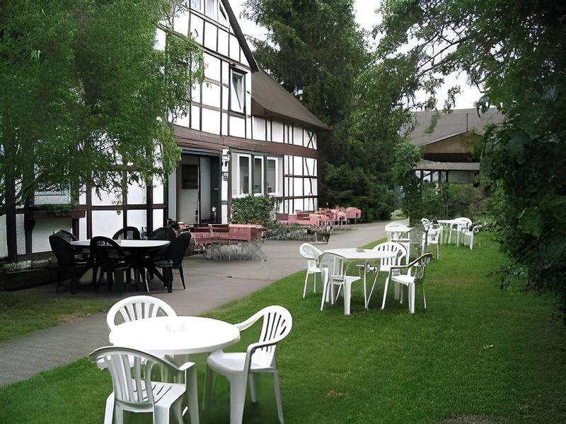 5B236FA835857CD3E464574D25327FFF