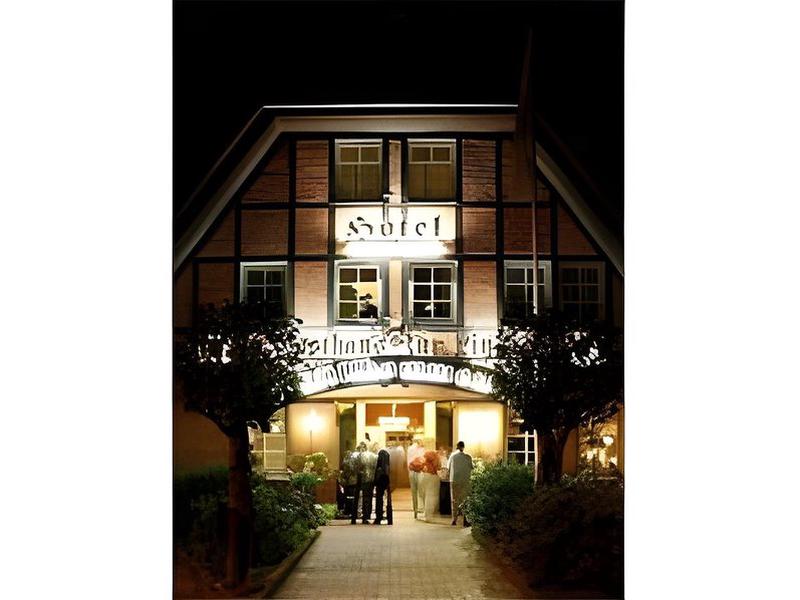 127EFE86316A5AEFE83C11B99DA4E7B0