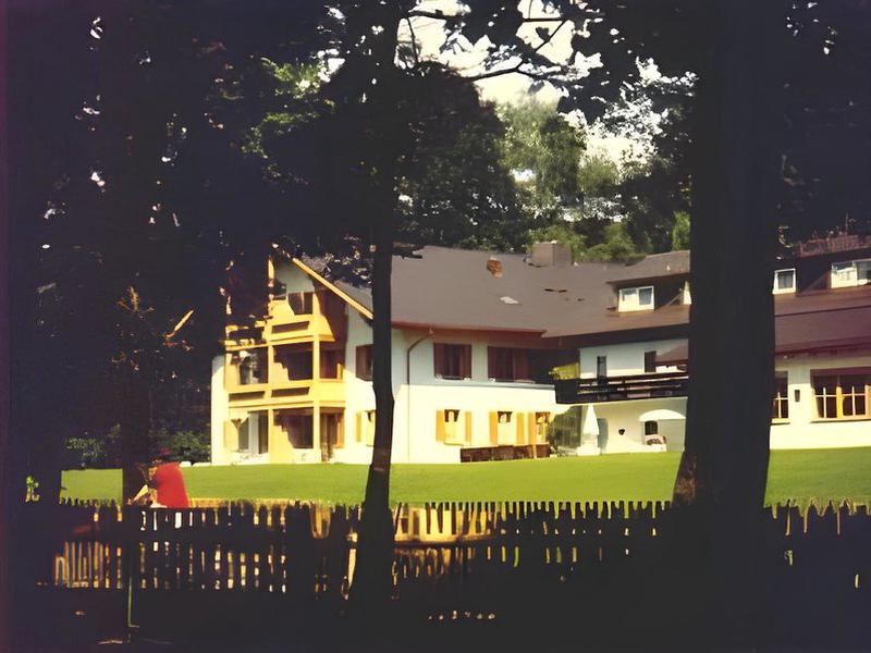 9CC2ADDBF6721B1D4E70BB6D3F97DD72