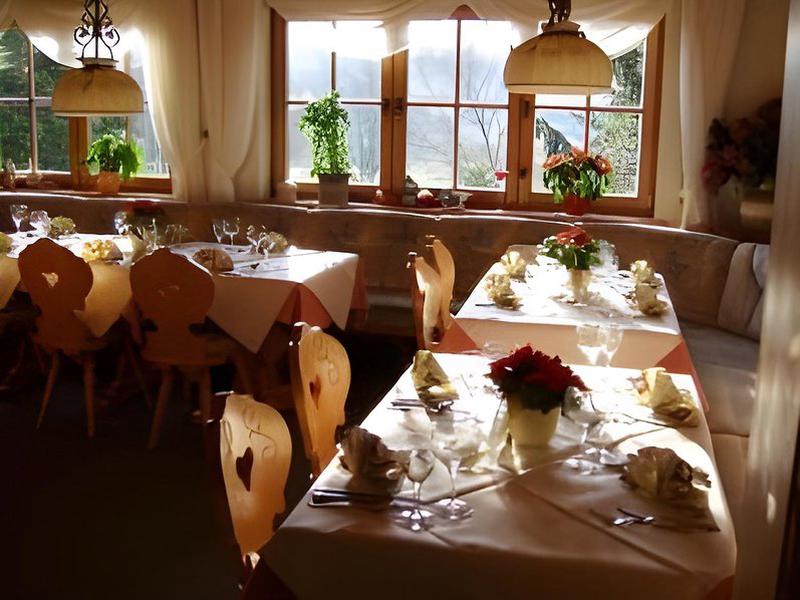 32D01498520EEAA8FC68F20281C47EA1