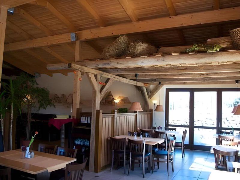 5F350B10C97F04CA1D873D9D1A194C7A