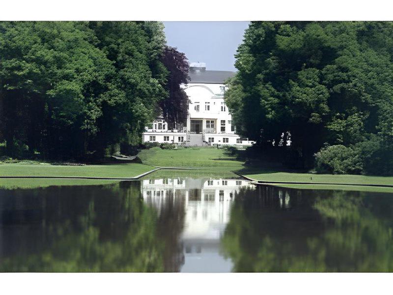 366D19471003B65711F8AD24F9638E41