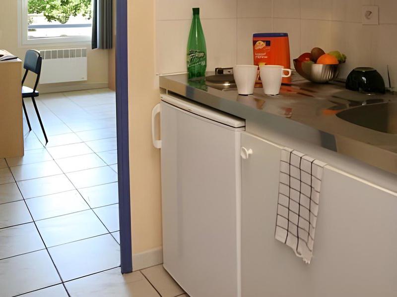 816919C150B57354261C45E5A950809A