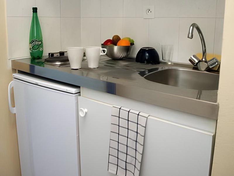 3090CD8F03E2D90CDBC67991768BDAC8