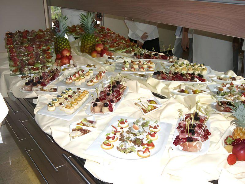 946B62ED702E25D77F98D5028E91AAE7