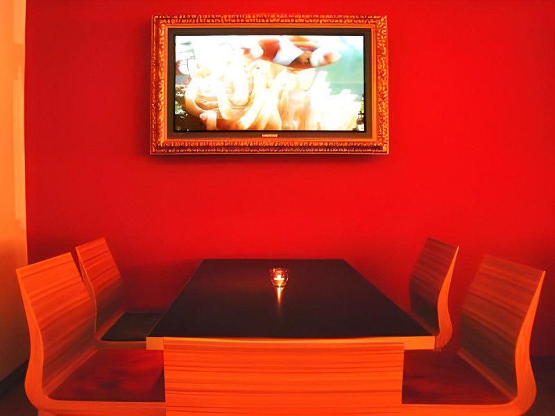 A8F28FD01AD9F327B9867442302B8AA3