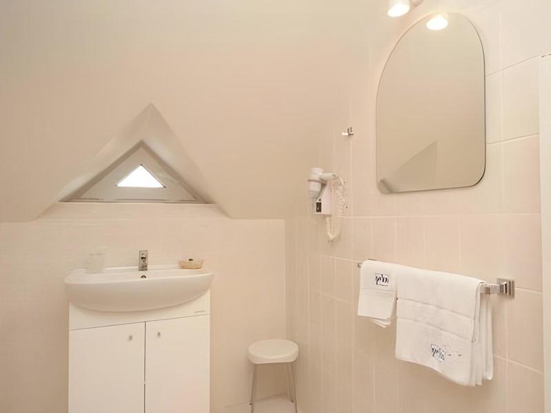 072CBFA7C1F5A39E54CD554BB0D62DEB