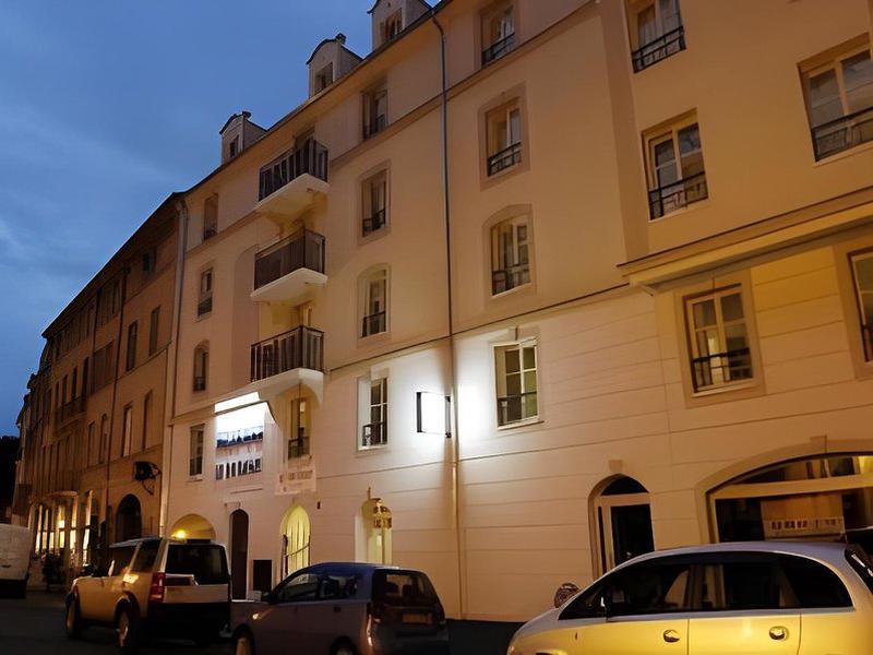 95E14A165589D53F2D218F85DAD3BF37